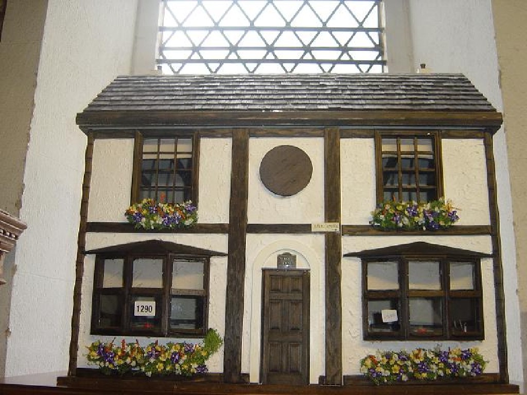 Appraisal: A contemporary doll's house with mock tudor facade and partially