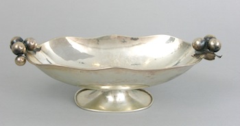 Appraisal: A Peruvian Sterling Silver Centerpiece Dish Designed as an elongated