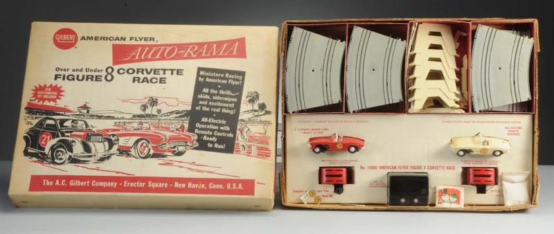 Appraisal: The first set includes two corvette slot cars The tan