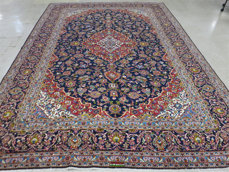 Appraisal: PERSIAN KASHAN CARPET Isfahan Province northwestern Iran floral and central