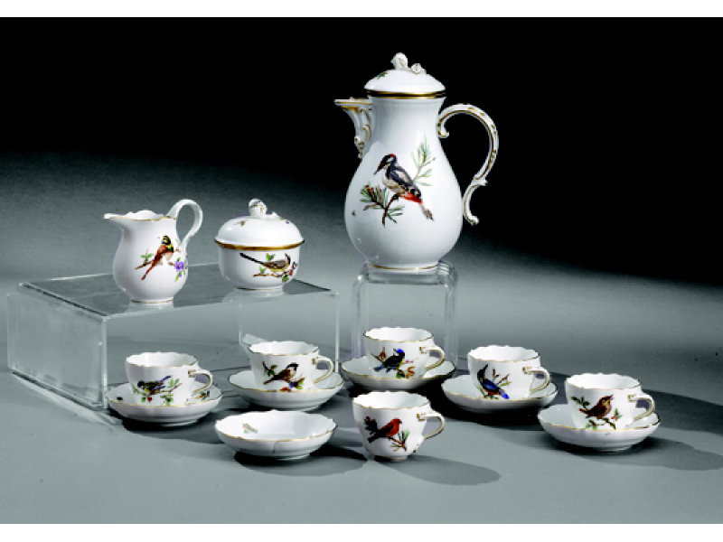 Appraisal: FIFTEEN PIECE MEISSEN PORCELAIN COFFEE SET Painted with birds and