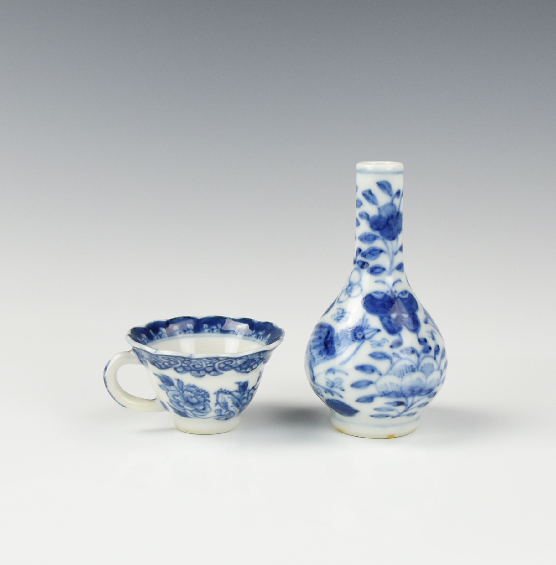 Appraisal: SMALL CHINESE BLUE WHITE VASE CUP SET TH C Chinese