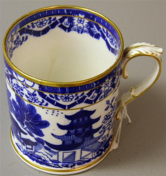 Appraisal: th century Graingers Worcester blue and white mug decorated in