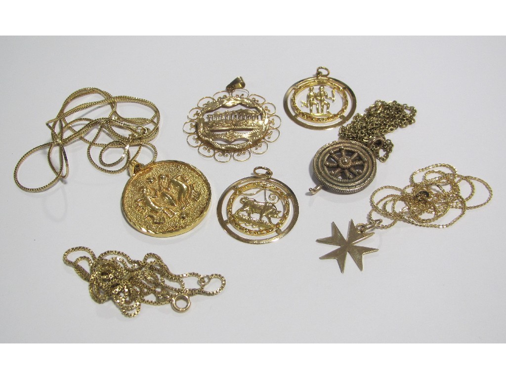 Appraisal: Lot of ct gold items to include four pendants and