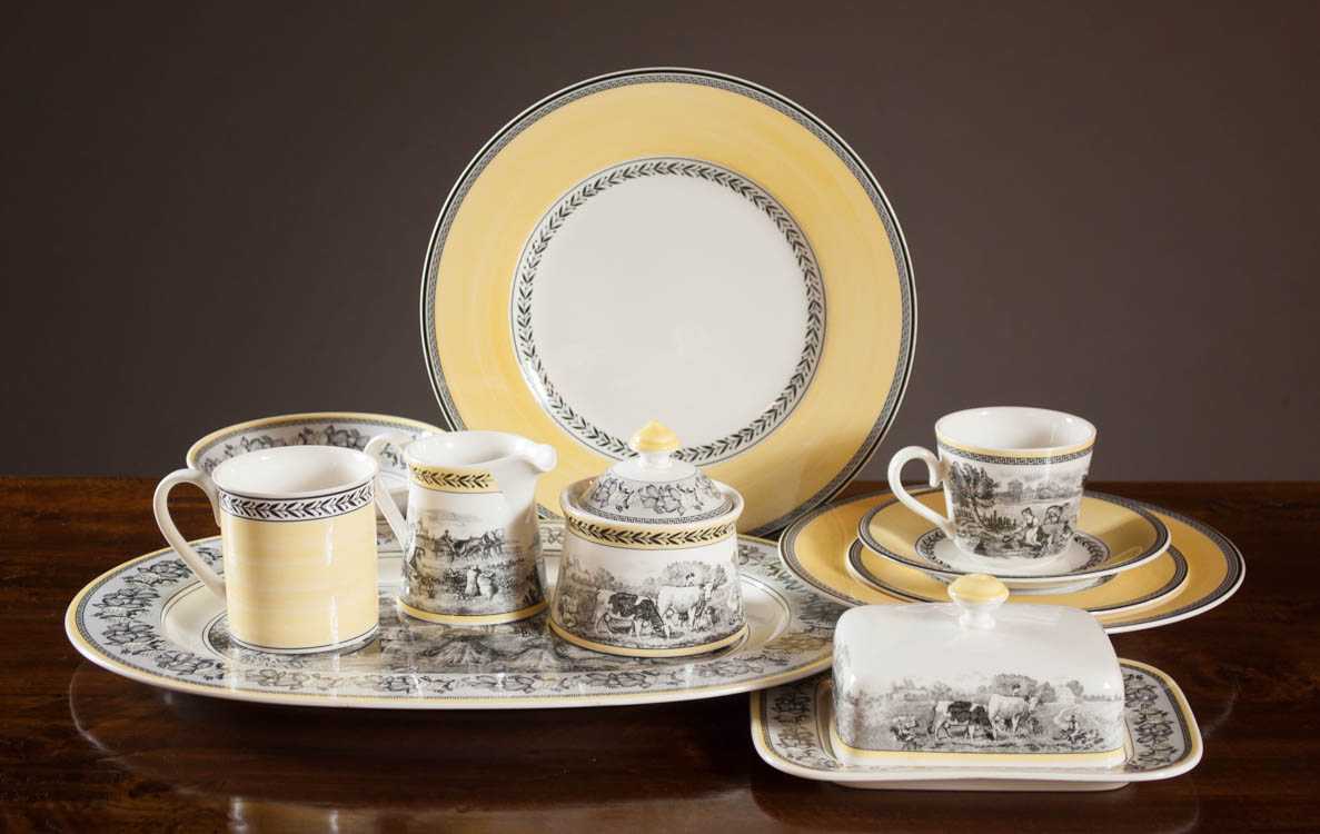 Appraisal: VILLEROY BOCH AUDUN CHINA SET forty-six pieces comprised of dinner