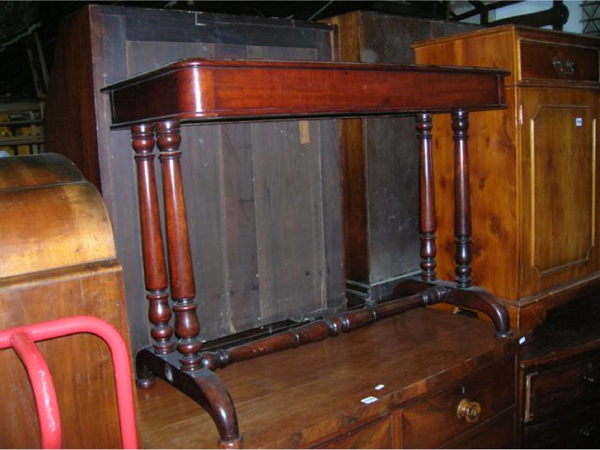 Appraisal: A Victorian mahogany bedroom chest of three long and two