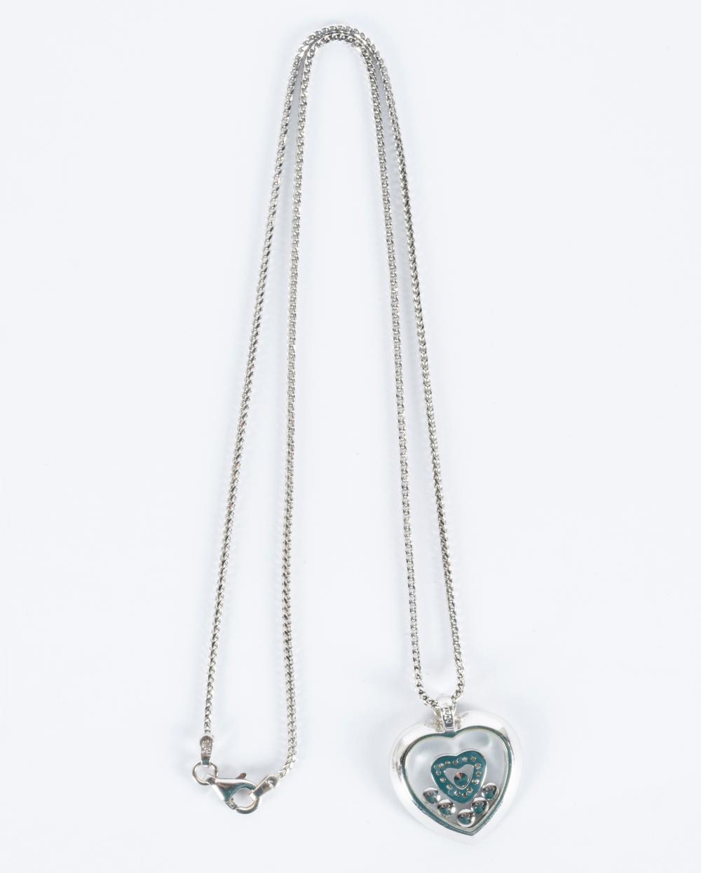 Appraisal: WHITE GOLD DIAMOND 'HEART' PENDANT NECKLACE karat white gold heart