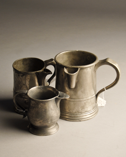 Appraisal: Three th C English Pewter Pub Pots the quart and