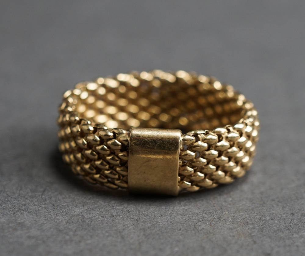 Appraisal: Italian -Karat Yellow-Gold Mesh Ring dwt Size -