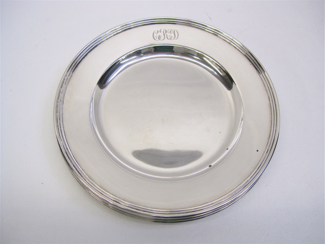 Appraisal: SET OF SIX AMERICAN STERLING SILVER PLATES by International Silver