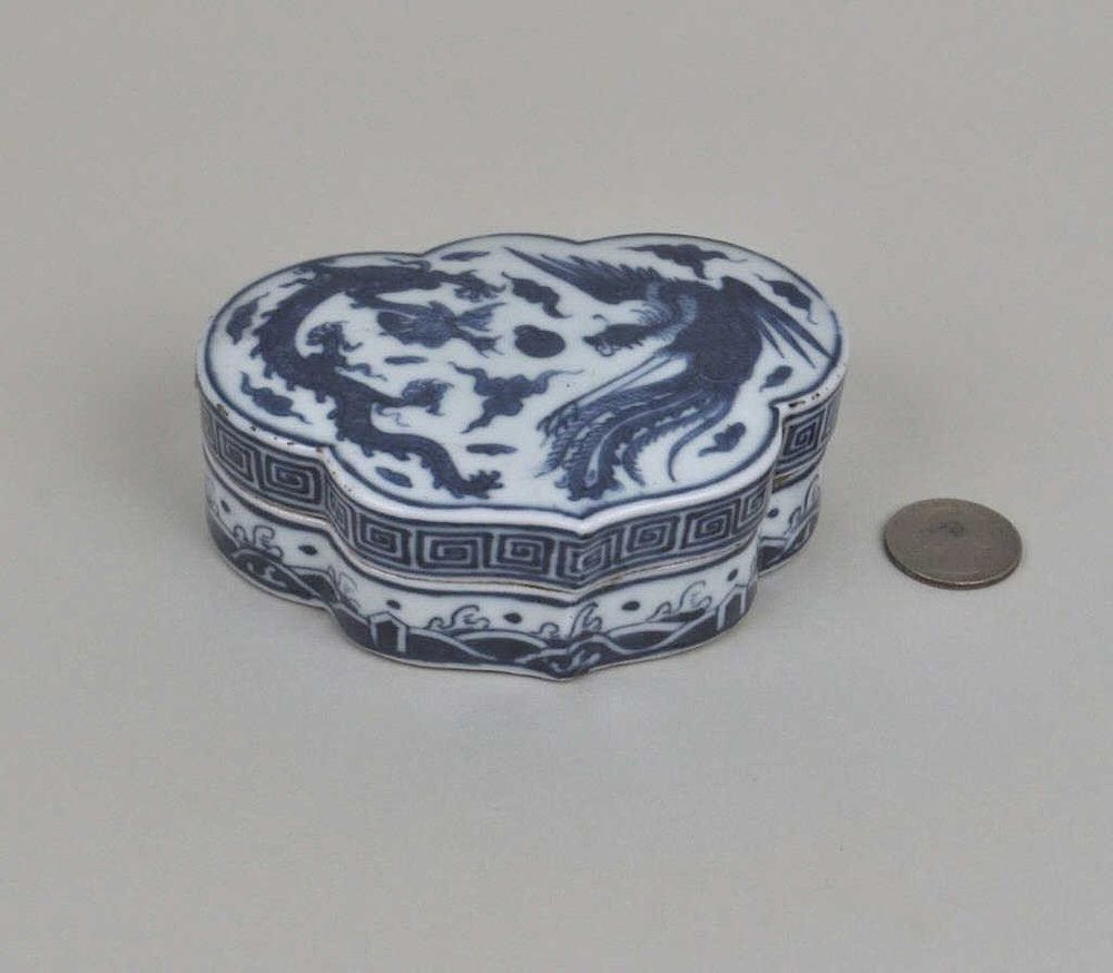 Appraisal: Chinese Blue White Porcelain Lidded Palette in Ruyi form with