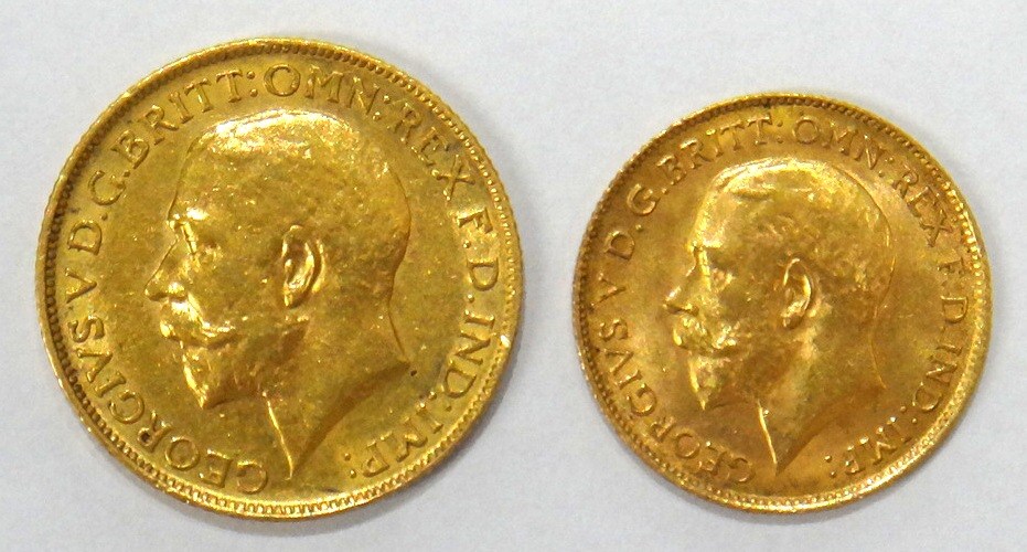 Appraisal: A George V sovereign and a George V half sovereign