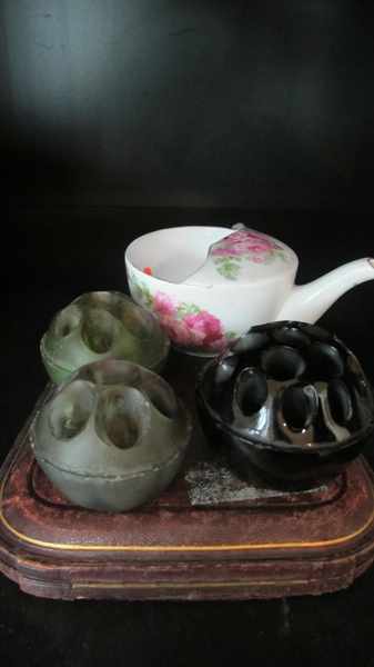 Appraisal: BOXED SILVER PLATE NUT SET THREE GLASS FROGS AND A