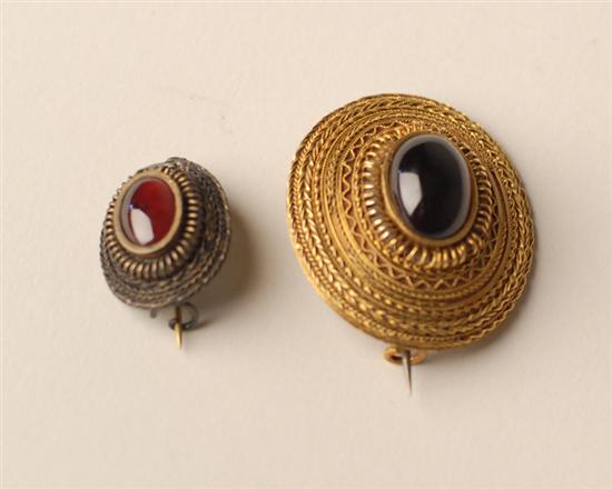 Appraisal: Two th C Gold and Garnet Brooches both in the