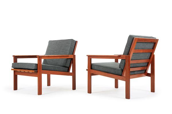 Appraisal: A PAIR OF ILLUM WIKKELS 'CAPELLA' ARMCHAIRS c s Denmark