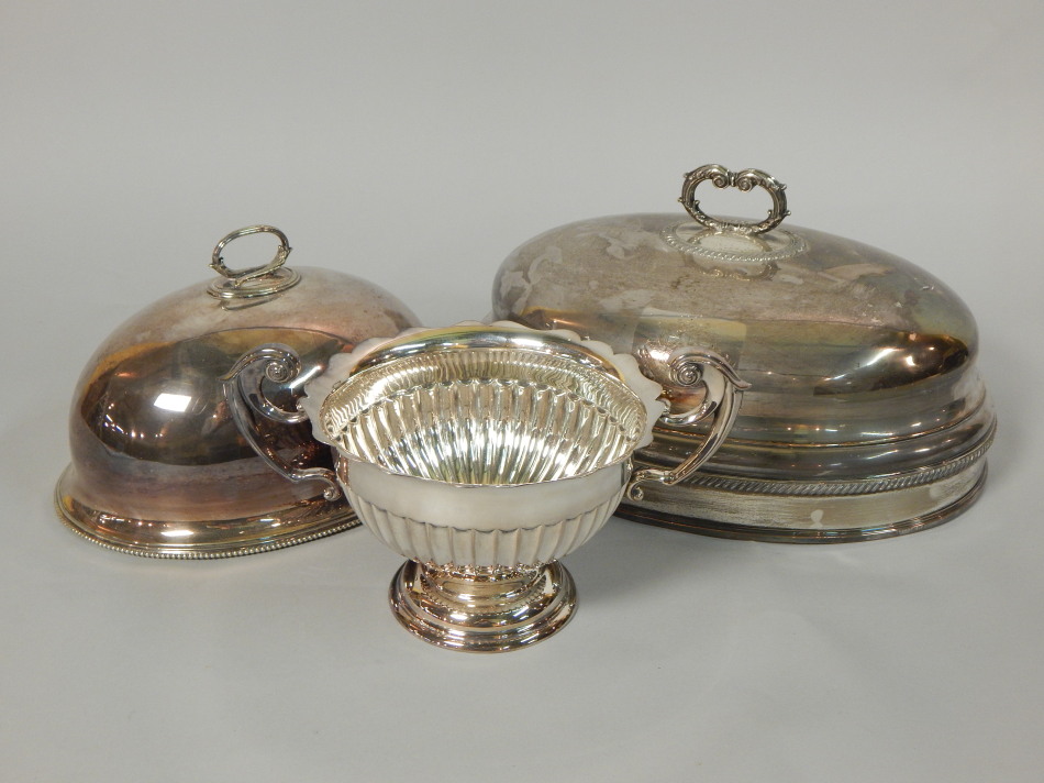 Appraisal: Three items of early thC silver plate to include a