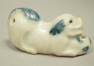 Appraisal: Antique Chinese Foo Dog Water Dropper Blue whi Antique Chinese