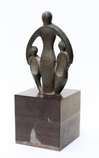 Appraisal: Contemporary Bronze Sculpture Mother Children The small cast tabletop piece