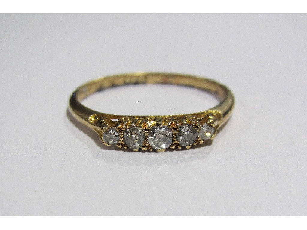 Appraisal: An eighteen carat gold diamond five stone ring with old