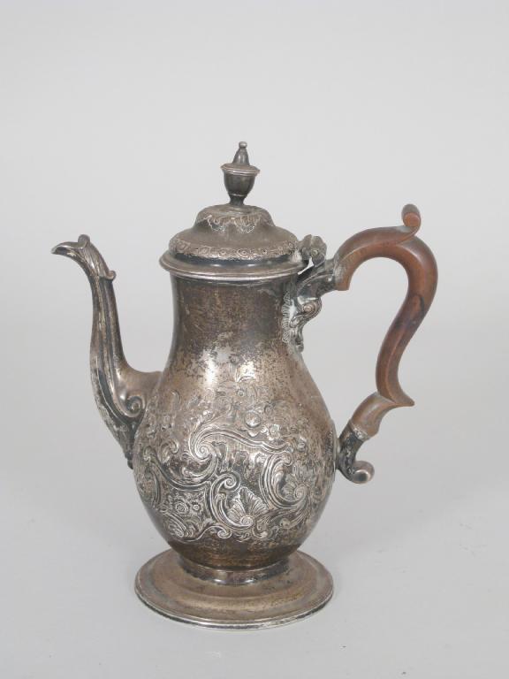 Appraisal: A Georgian baluster Coffee Pot of small proportions with floral