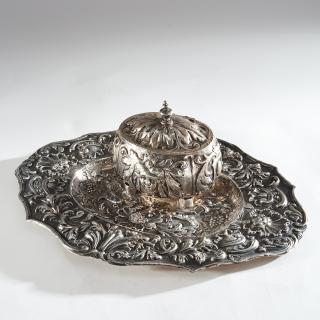 Appraisal: Spanish Colonial repousse silver inkstand Spanish Colonial repousse silver inkstand