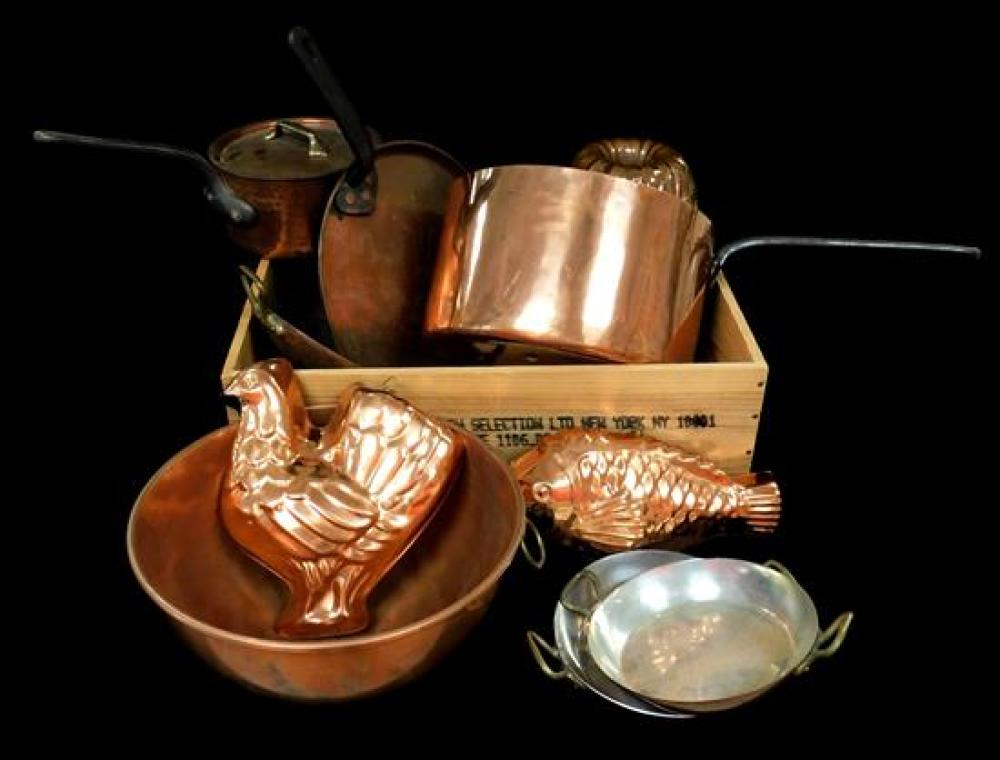 Appraisal: Assortment of copper sauce pans pots and molds and bowl