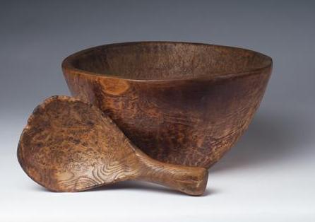 Appraisal: EARLY BURLWOOD BOWL AND A BURLWOOD SCOOP Diameter of bowl