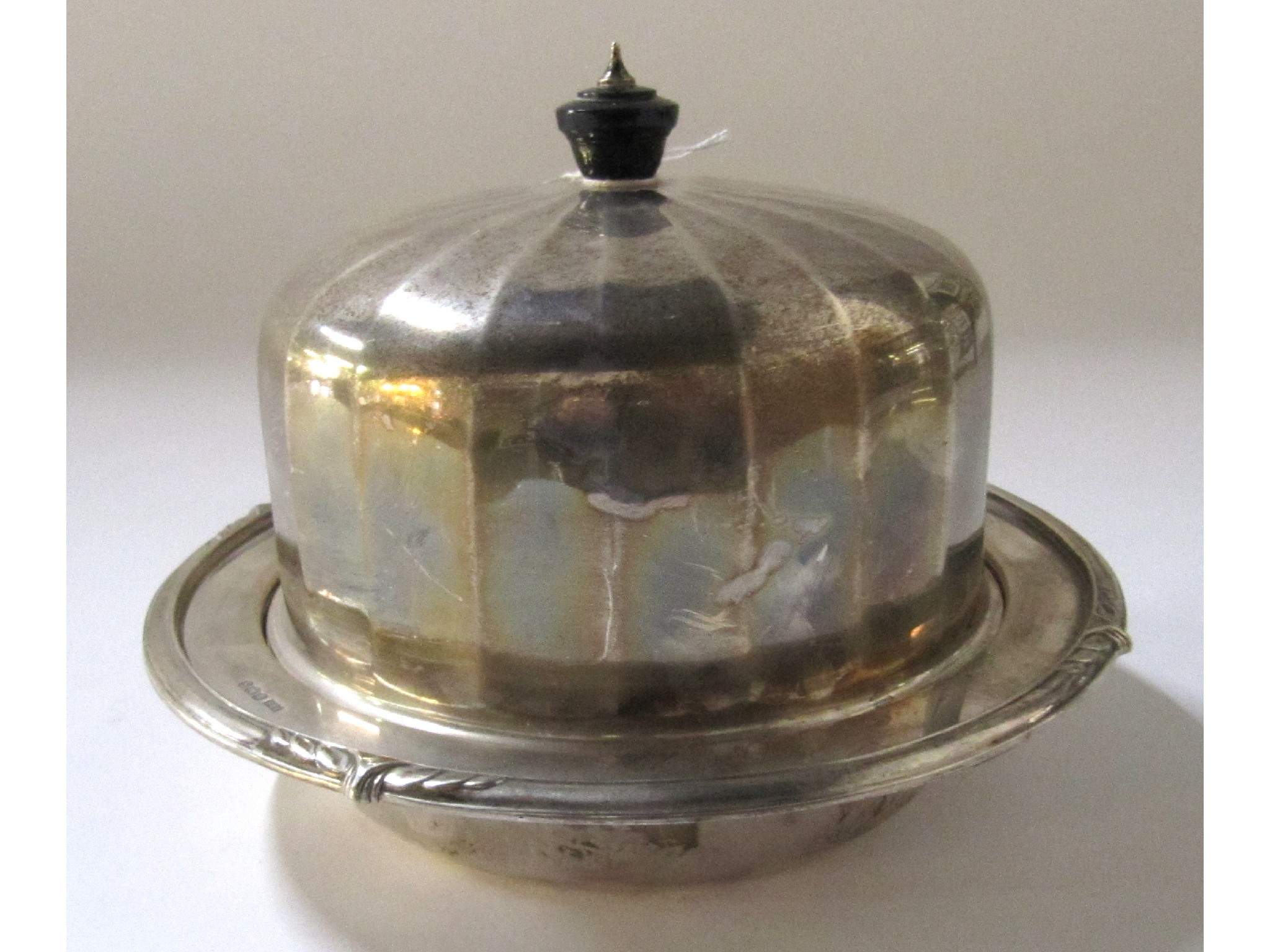 Appraisal: A silver muffin dish Sheffield oz