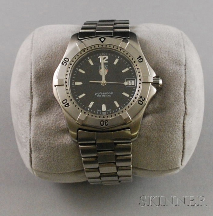 Appraisal: Gentleman's Stainless Steel Tag Heuer Professional Wristwatch in original zippered