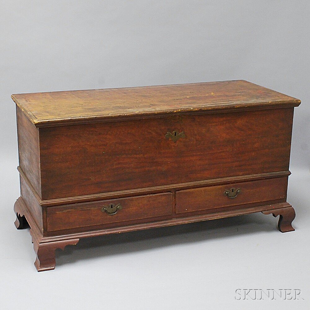 Appraisal: Chippendale Grain-painted Dower Chest Pennsylvania th century the lid opening