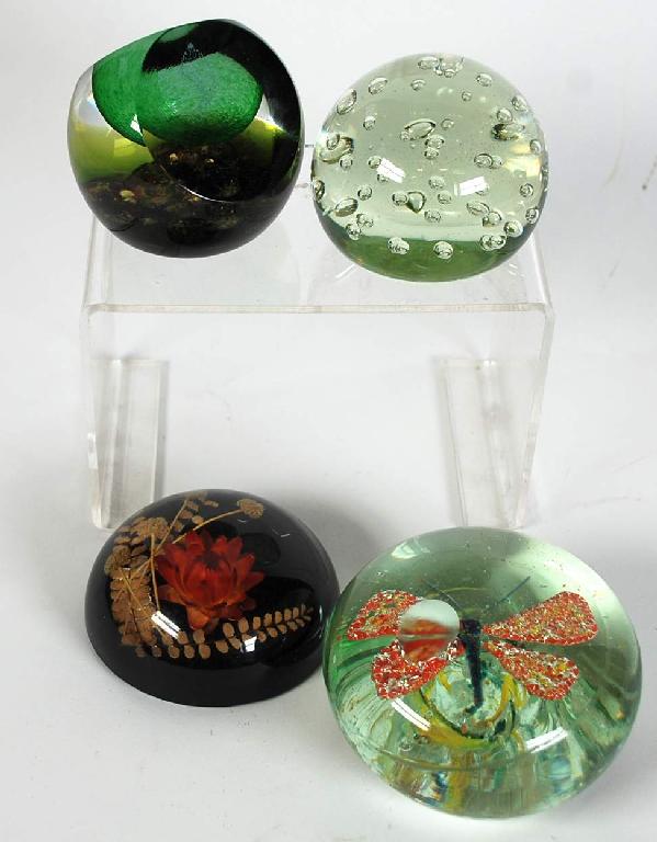 Appraisal: CAITHNESS LIMITED EDITION GLASS PAPERWEIGHT 'Crackle' OLD GLASS PAPERWEIGHT with