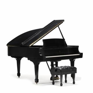 Appraisal: Steinway Sons Grand Piano Model L serial no black lacquer