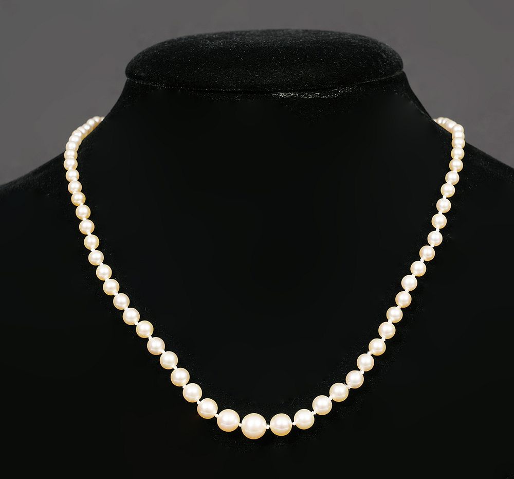 Appraisal: Antique Natural Pearl Diamond Necklace GIA natural saltwater cream colored