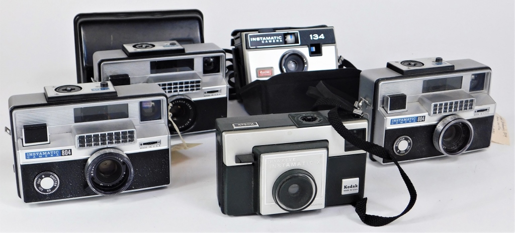 Appraisal: GROUP OF KODAK INSTAMATIC CAMERAS Group of Kodak Instamatic cameras