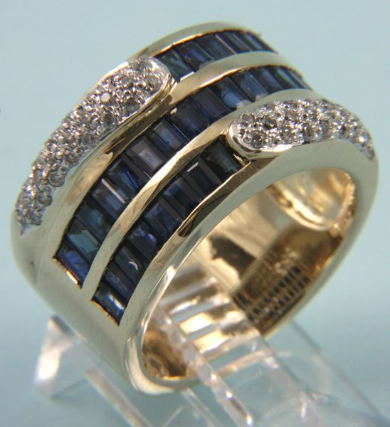 Appraisal: kt gold ring with sapphires and diamonds kt ring with