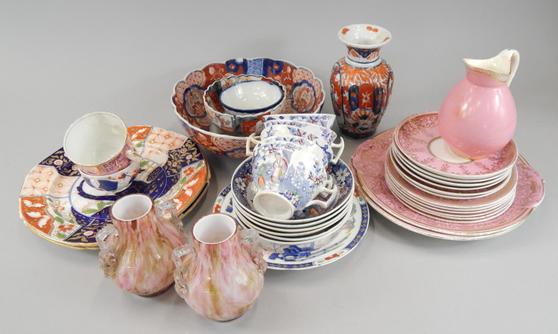 Appraisal: Miscellaneous ceramics to include a printed part tea set pair