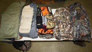 Appraisal: Large lot of Mens outdoors clothing Real tree and Mossy