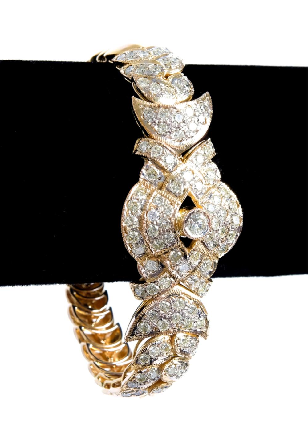 Appraisal: ESTATE K YELLOW GOLD CTW DIAMOND BRACELETEstate k yellow gold