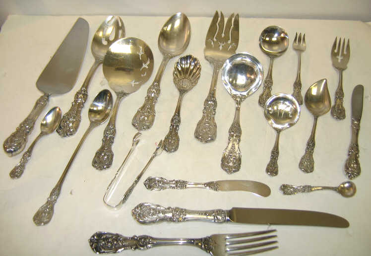 Appraisal: REED BARTON FRANCIS I FLATWARE SET Sterling silver comprising eight