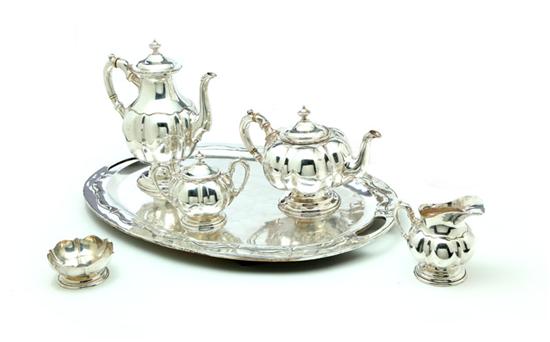 Appraisal: SIX-PIECE SILVER TEA AND COFFEE SERVICE Marked ''Plateria Alameda Juarez