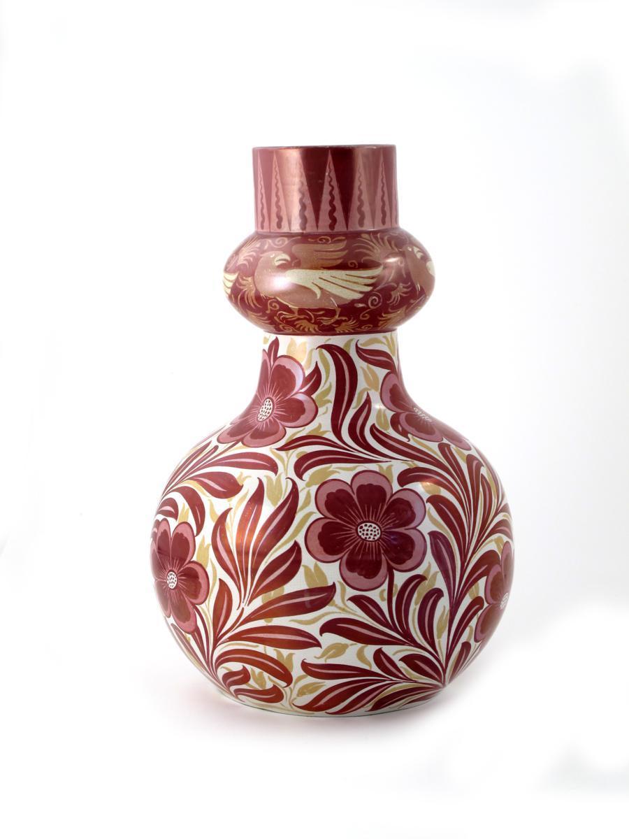 Appraisal: A large William De Morgan pottery vase