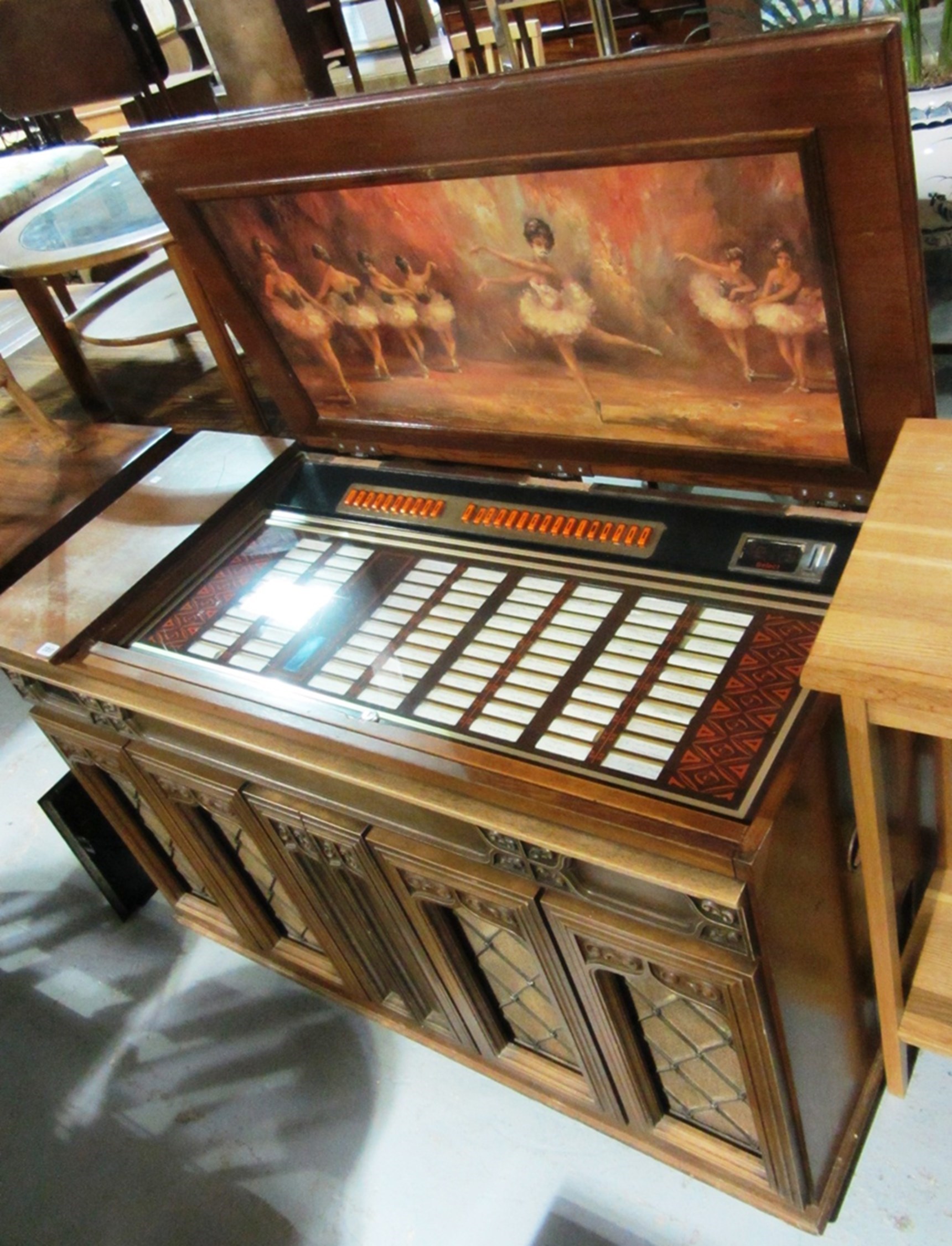 Appraisal: A Wurlitzer jukebox