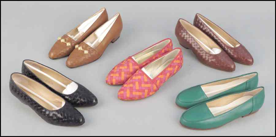 Appraisal: FIVE PAIRS OF BOTTEGA VENETA SHOES Four pairs never worn