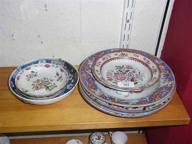 Appraisal: TWO CHINESE BLUE AND WHITE EXPORT PLATES two famille rose