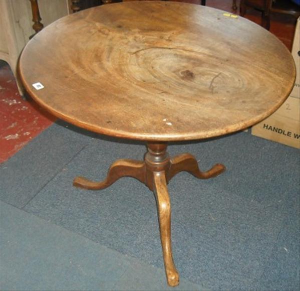 Appraisal: A George III mahogany tilt top table