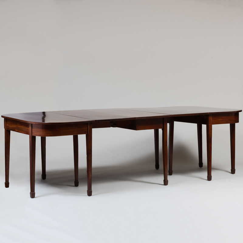 Appraisal: Federal Mahogany Extension Dining Table With two leaves x ft