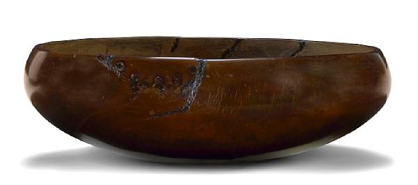 Appraisal: A large and wide Hawaiian kou wood bowl pakaka with