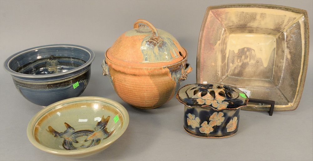 Appraisal: Group of six ceramic glazed pieces to include two bowls