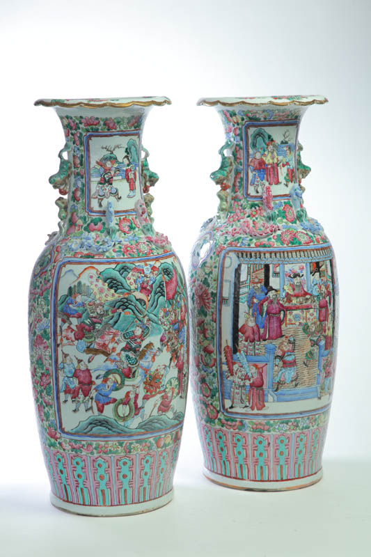 Appraisal: PAIR OF TEMPLE VASES China attributed to the th century