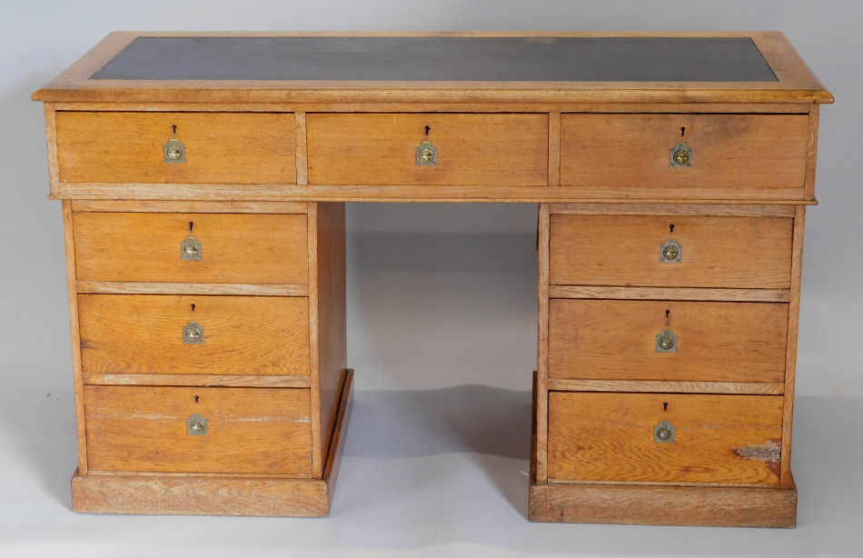 Appraisal: A late thC oak pedestal desk the top with a